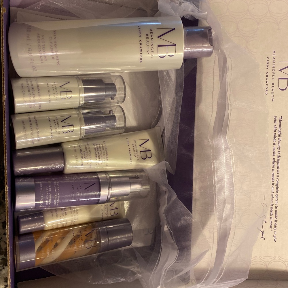 Meaningful beauty bundle NWT